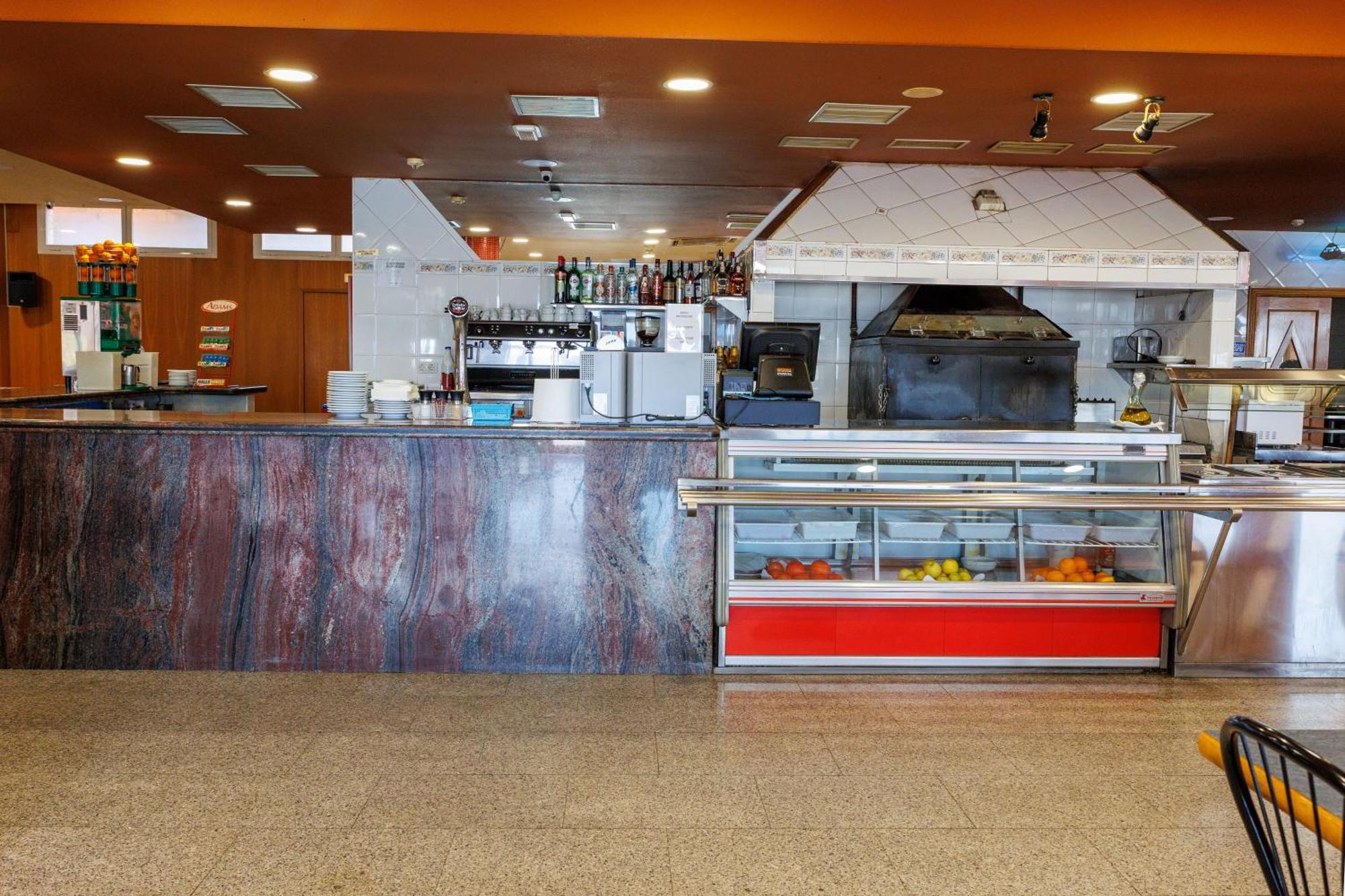 Hotel Restaurant Casa Miquel Alcarraz Buitenkant foto
