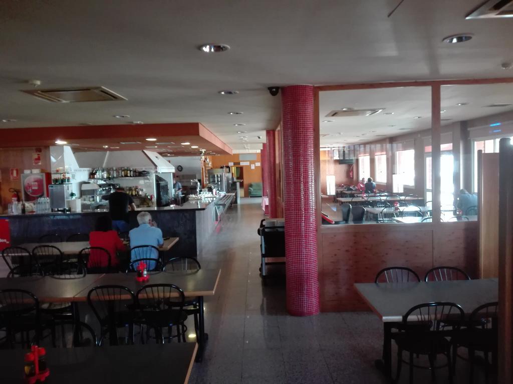 Hotel Restaurant Casa Miquel Alcarraz Buitenkant foto