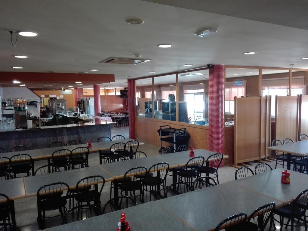 Hotel Restaurant Casa Miquel Alcarraz Buitenkant foto