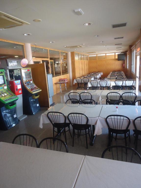 Hotel Restaurant Casa Miquel Alcarraz Buitenkant foto